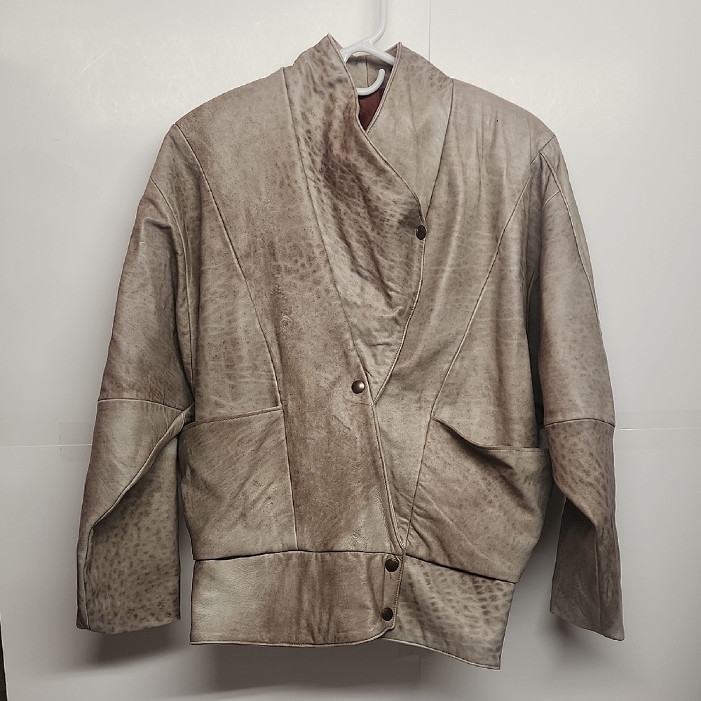 Firenze Santa Barbara VINTAGE stylish taupe leather jacket AND matching skirt